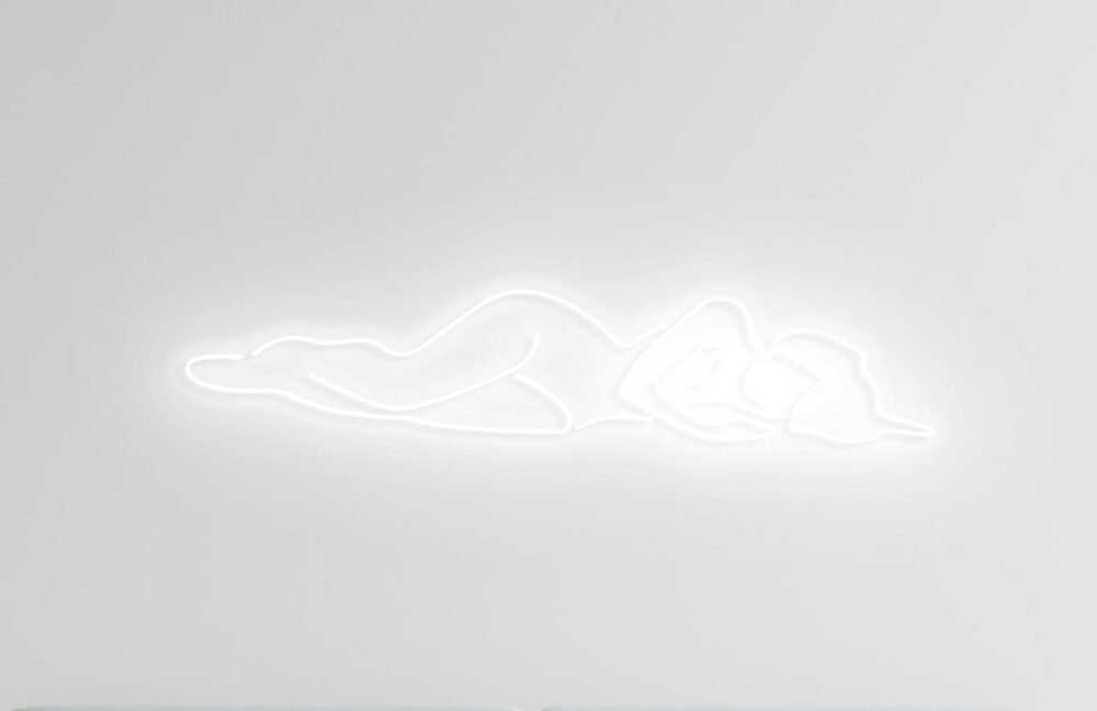 LED neon “GRACEFUL GIRL”